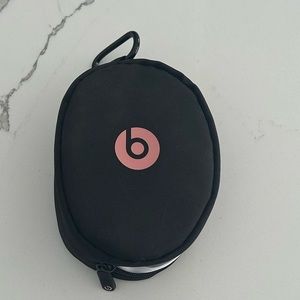 Beats by Dre Soft Case Bag for Solo Headphones Zipper Holder, Black with…